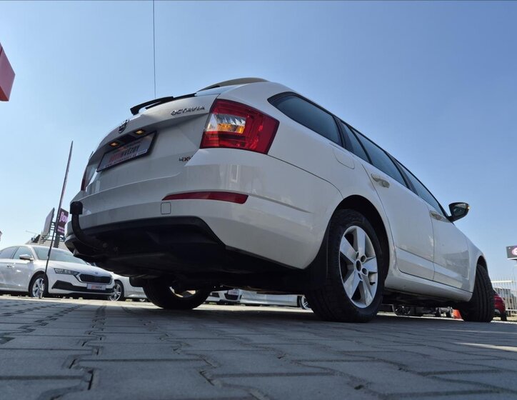 Škoda Octavia Kombi 1,6 l 77 kw