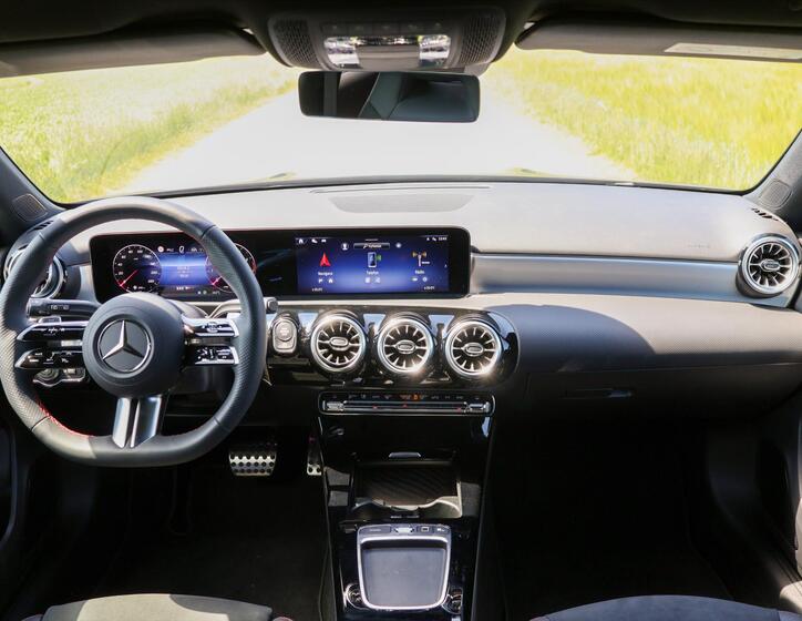 Mercedes-Benz Třídy A 32