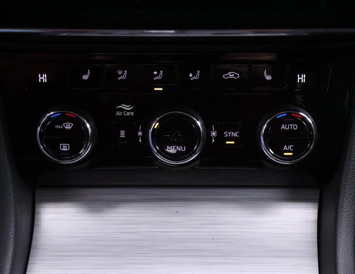 Škoda Superb Kombi 2,0 l 110 kw