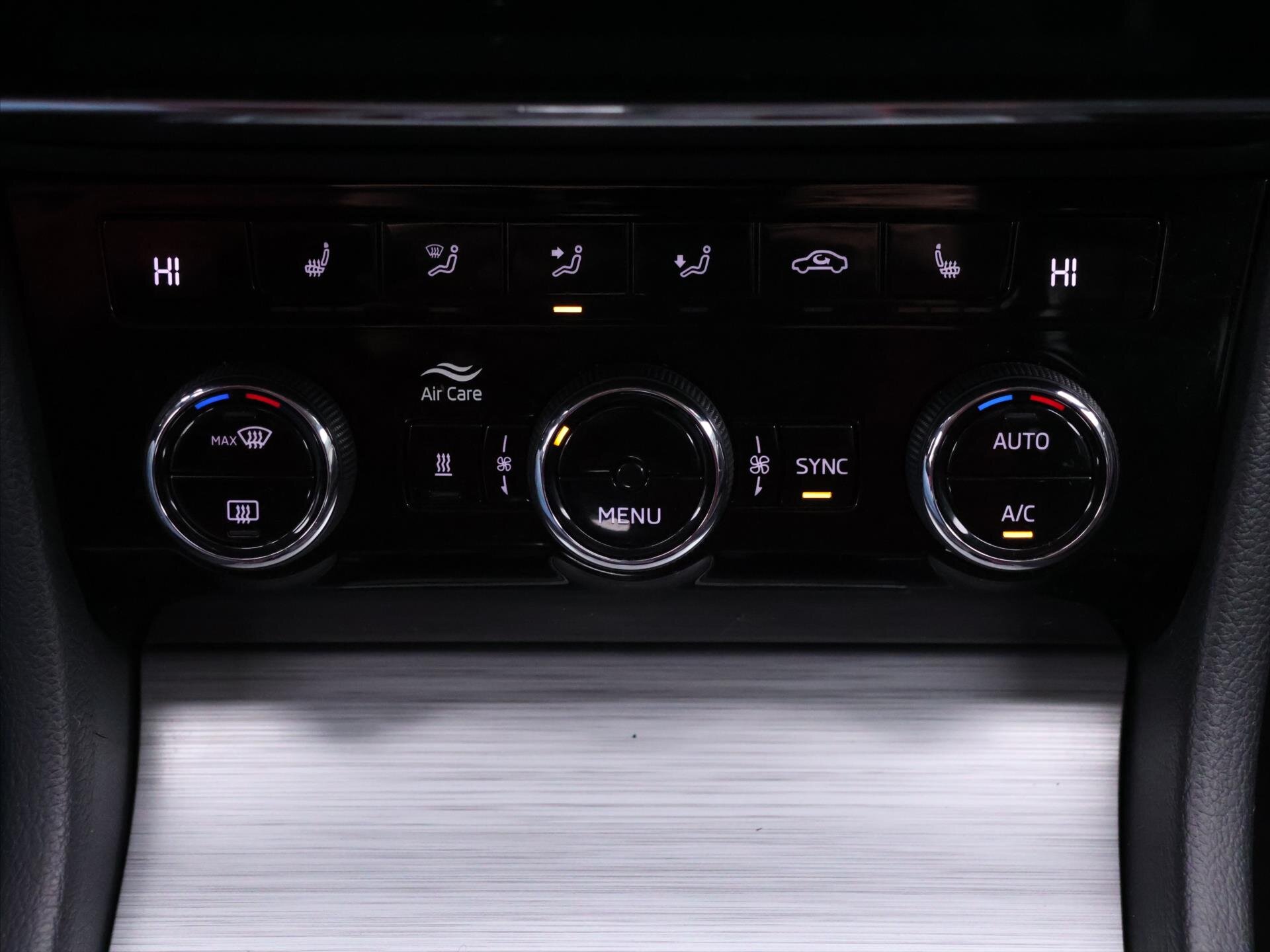 Škoda Superb Kombi 2,0 l 110 kw