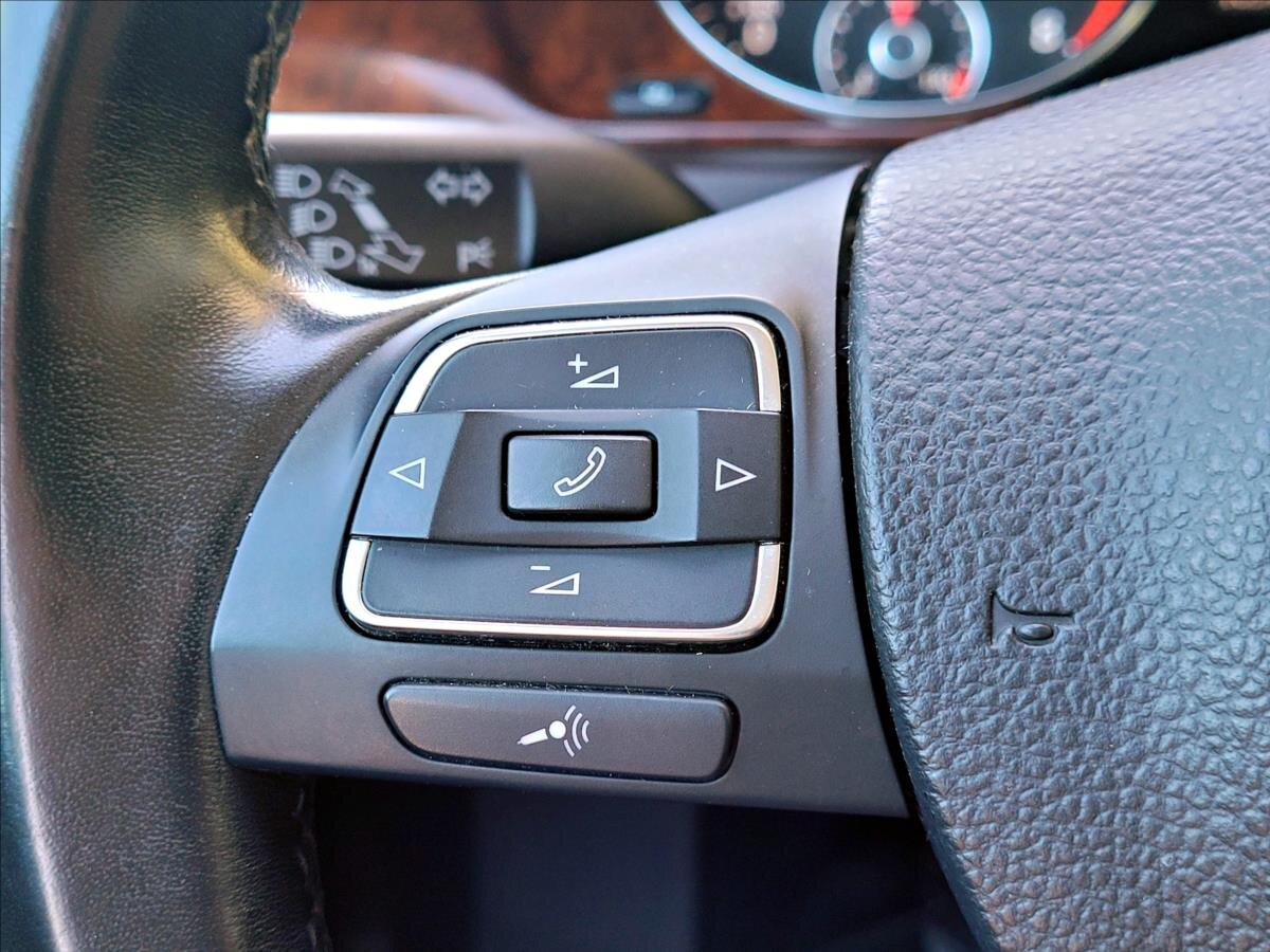 Volkswagen Passat Kombi 1,4 l 90 kw