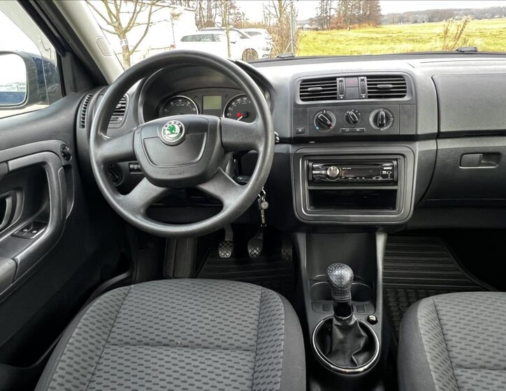 Škoda Fabia 19