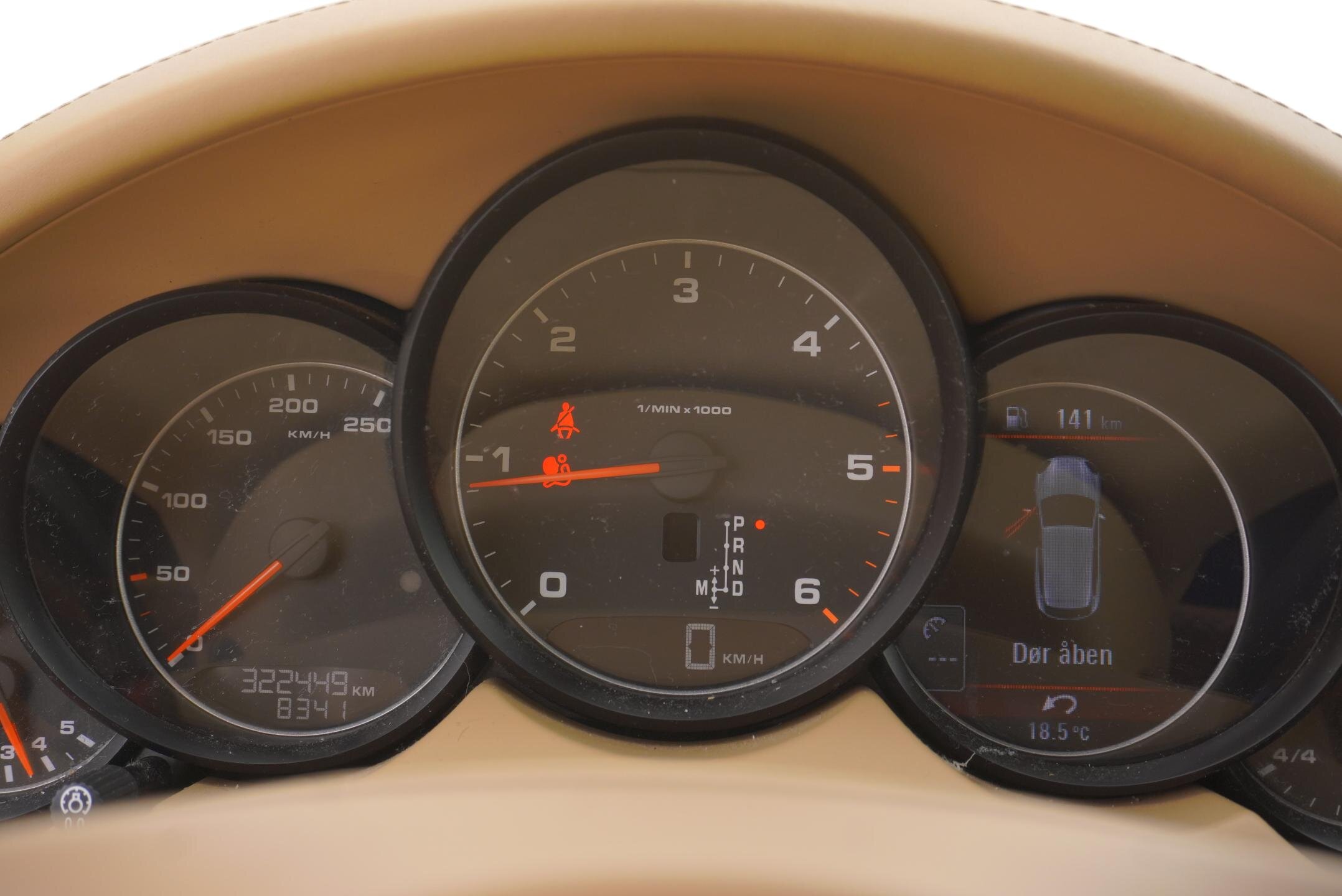 Porsche Cayenne SUV 3,0 l 176 kw