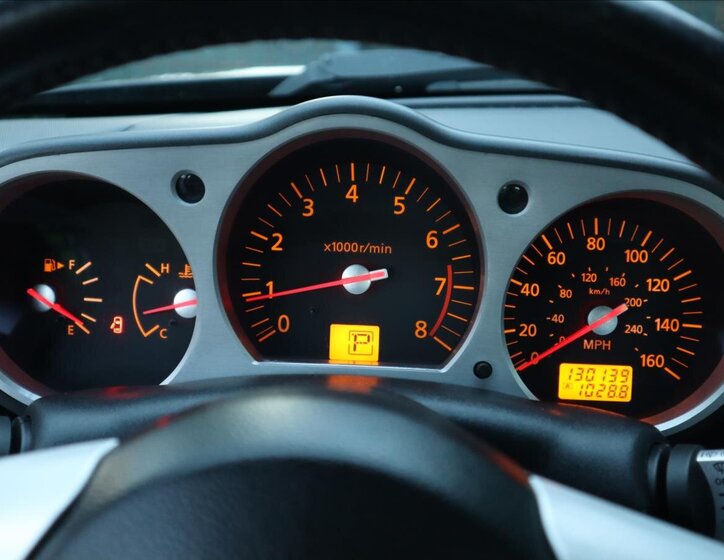 Nissan 350 Z Kupé 3,5 l 206 kw