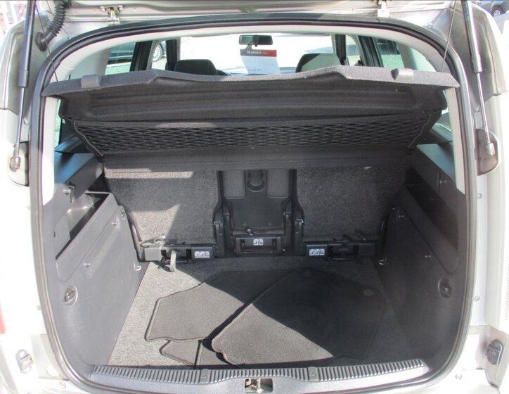 Škoda Roomster Kombi 1,4 l 63 kw