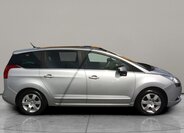 Peugeot 5008 MPV 1,6 l 88 kw