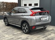 Mitsubishi Eclipse Cross SUV / Terénní 2,3 l 109 kw