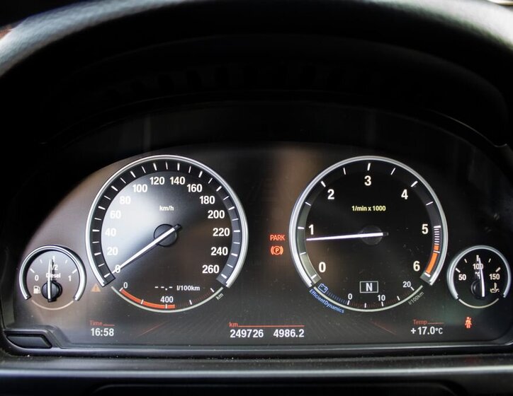 BMW Řada 5 Kombi 2,0 l 135 kw