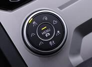 Volkswagen Touareg 77