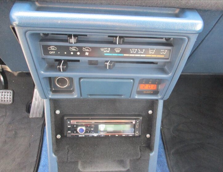 Mitsubishi Pajero SUV 2,5 l 70 kw