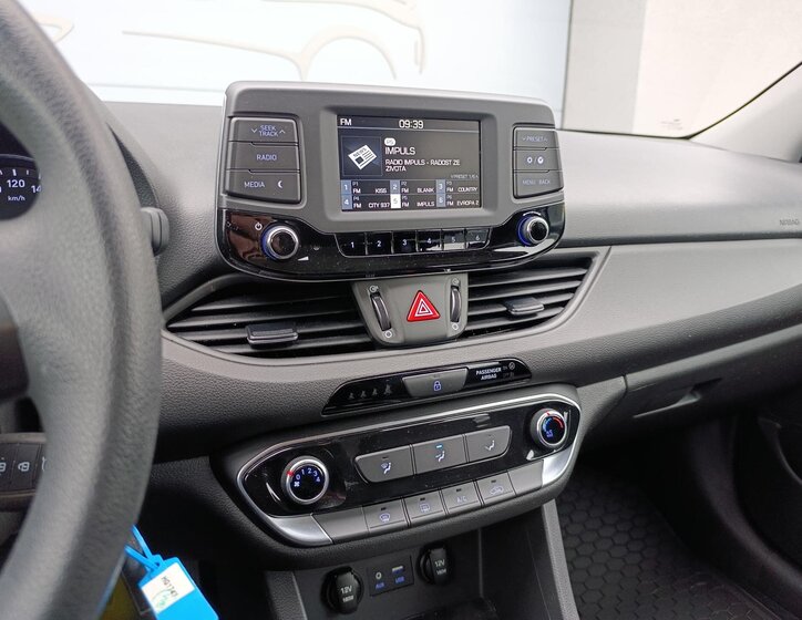 Hyundai i30 Kombi 1,4 l 73 kw