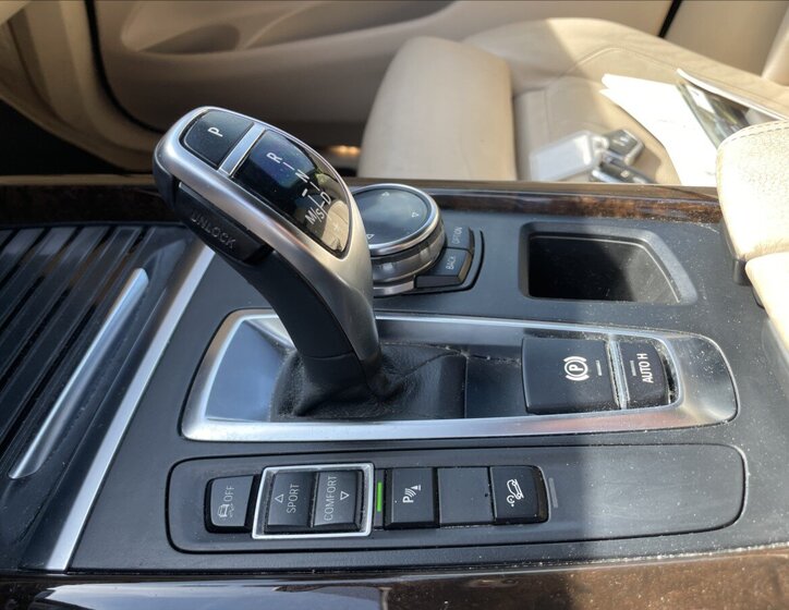 BMW X5 SUV / Terénní 3,0 l 190 kw