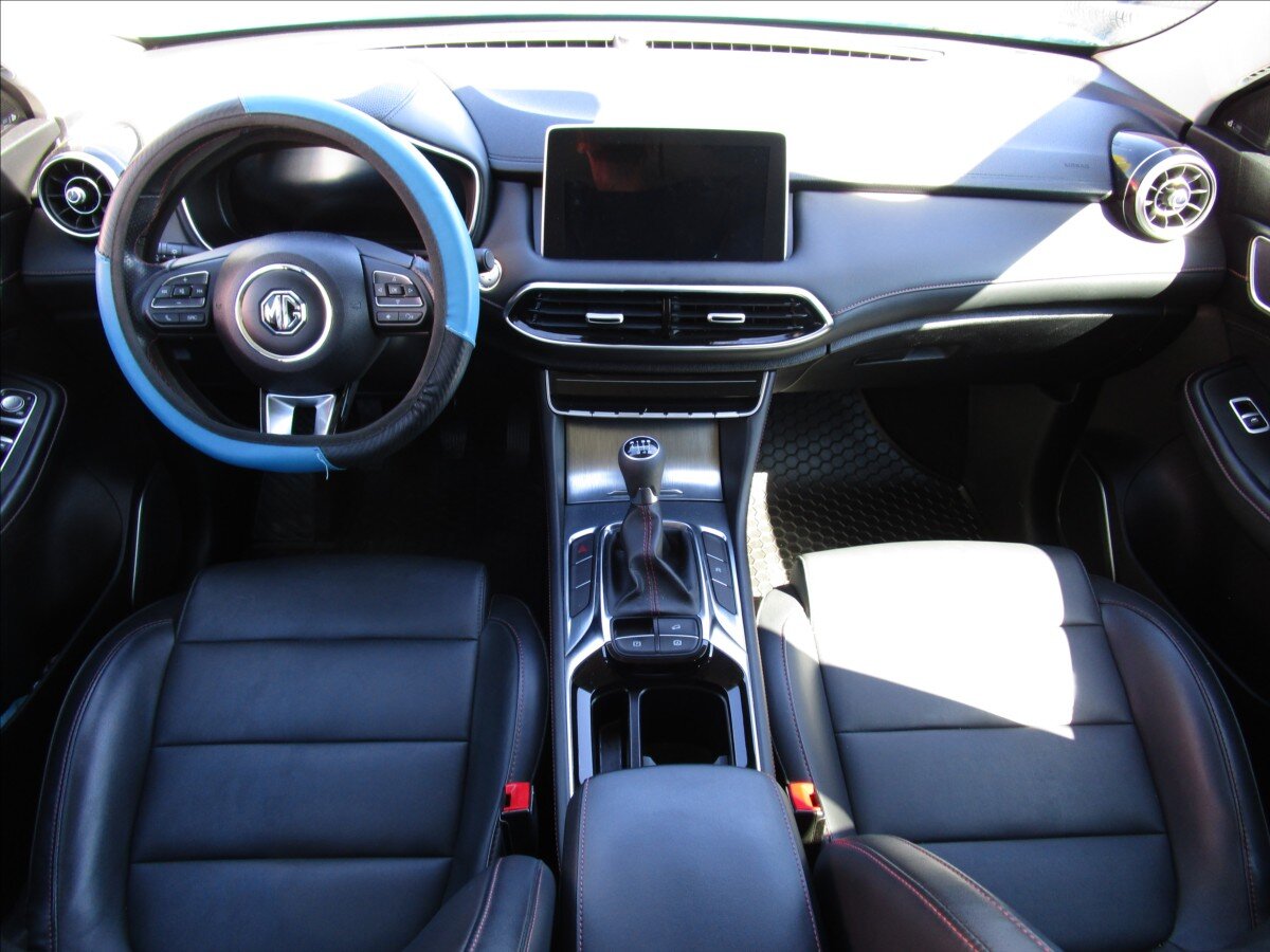 MG HS Hatchback 1,5 l 119 kw