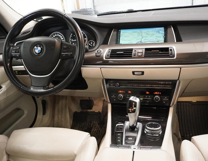 BMW Řada 5 Liftback 3,0 l 190 kw