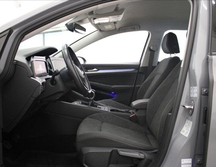 Volkswagen Golf Kombi 999,0 81 kw