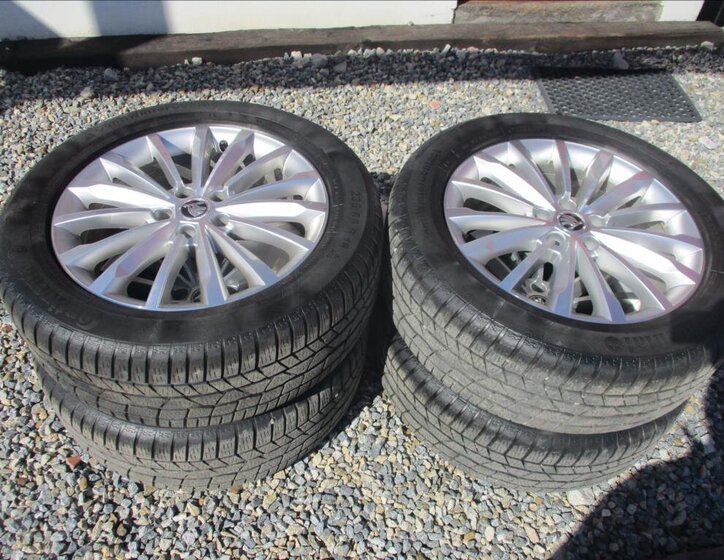 Škoda Kodiaq SUV / Terénní 2,0 l 140 kw