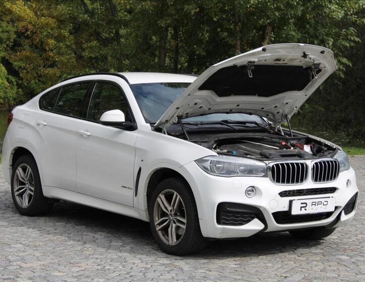 BMW X6 41