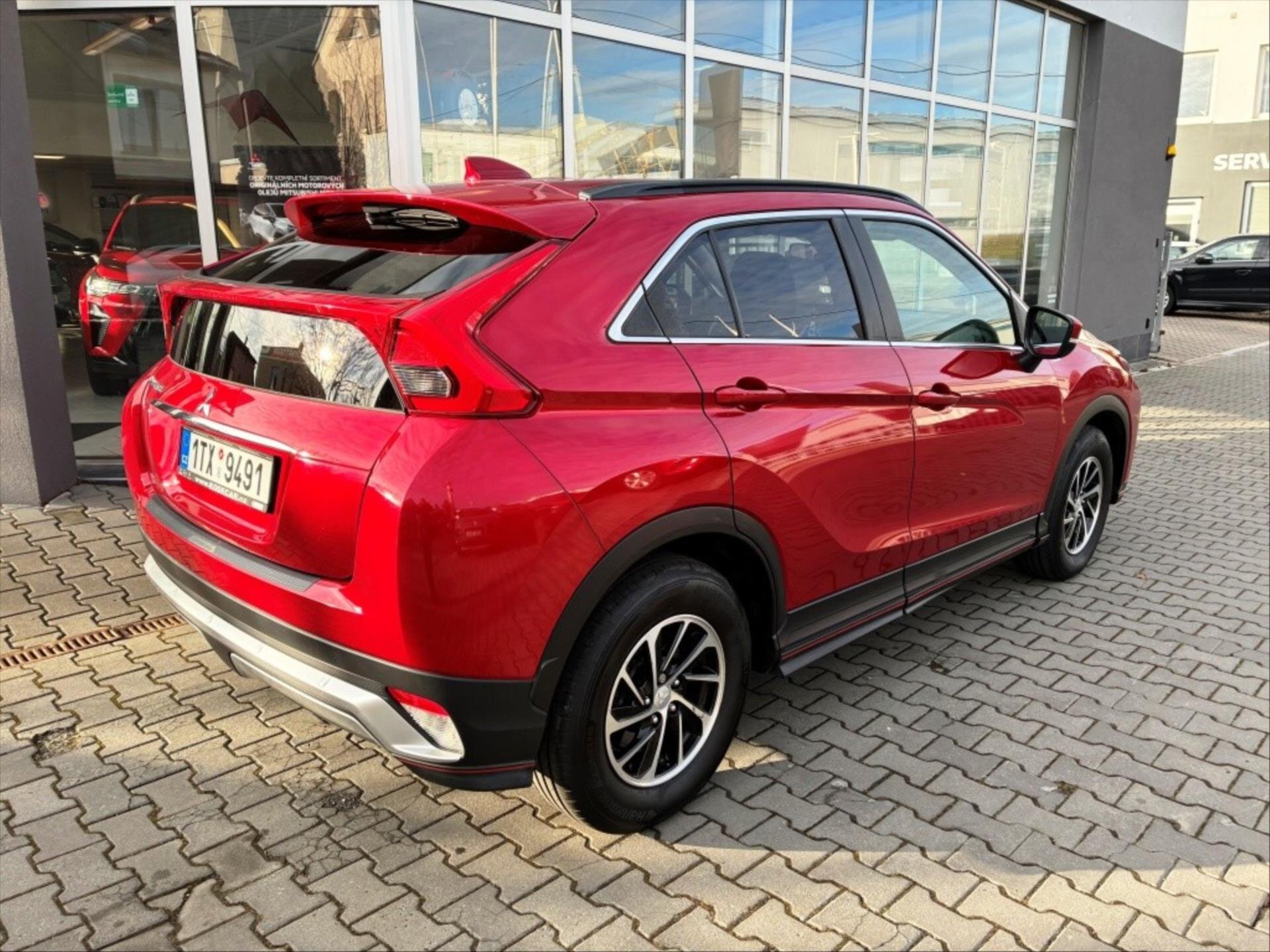 Mitsubishi Eclipse Cross SUV 1,5 l 120 kw