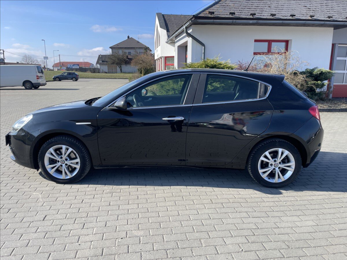 Alfa Romeo Giulietta Kombi 1,4 l 110 kw