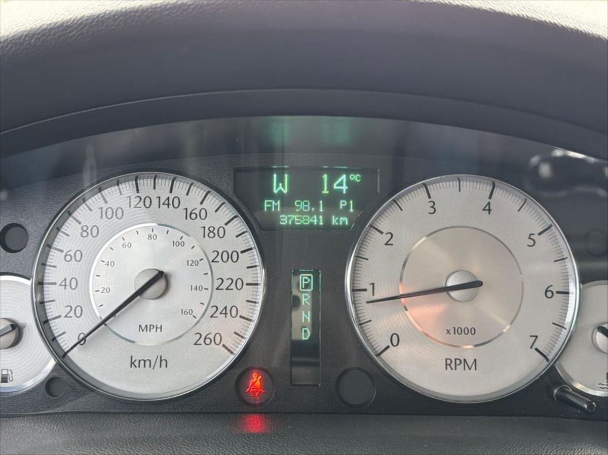 Chrysler 300C Kombi 3,0 l 160 kw