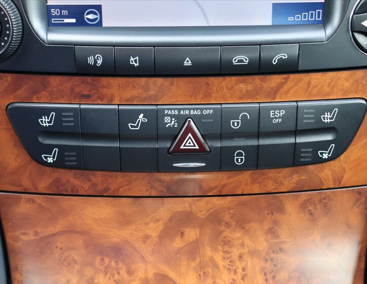 Mercedes-Benz CLS Sedan 3,5 l 215 kw