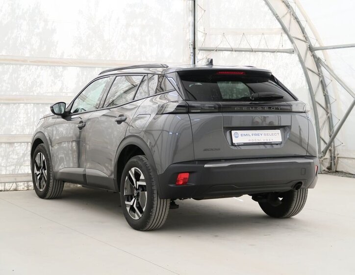 Peugeot 2008 SUV / Terénní 1,2 l 74 kw