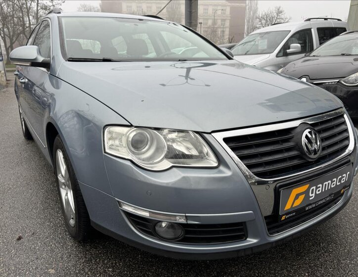 Volkswagen Passat Kombi 2,0 l 103 kw