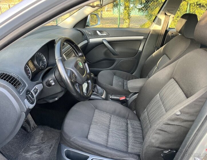 Škoda Octavia Kombi 0,0 77 kw