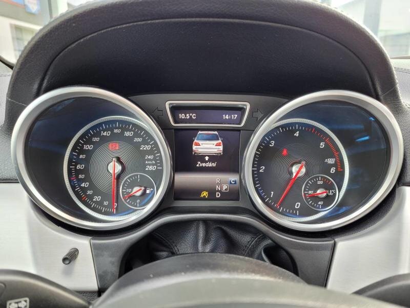 Mercedes-Benz GLS SUV 3,0 l 190 kw