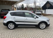 Suzuki SX4 S-Cross SUV / Terénní 998,0 82 kw