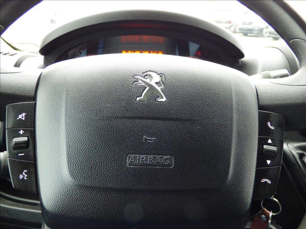 Peugeot Boxer Ostatní 2,2 l 121 kw