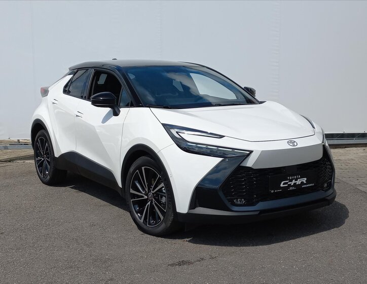 Toyota C-HR CUV / Crossover 1,8 l 72 kw