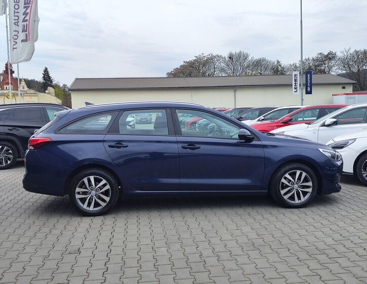 Hyundai i30 Kombi 998,0 88 kw