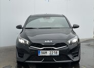 KIA ProCeed 21