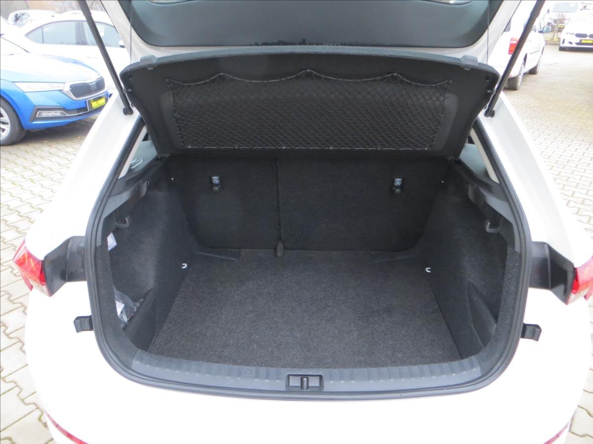 Škoda Scala Hatchback 1,5 l 110 kw