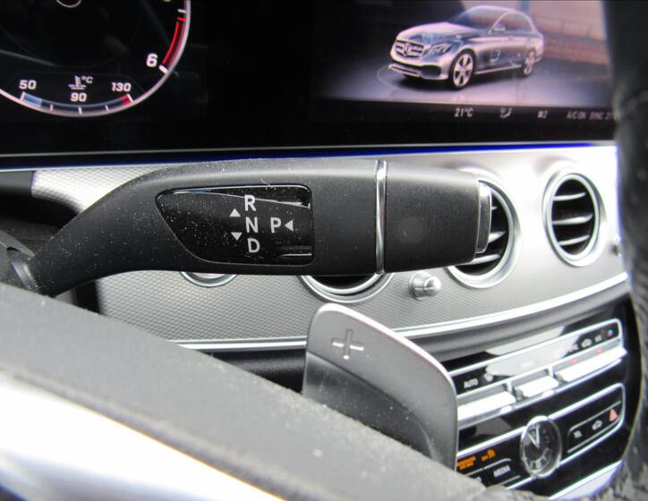 Mercedes-Benz Třídy E 23