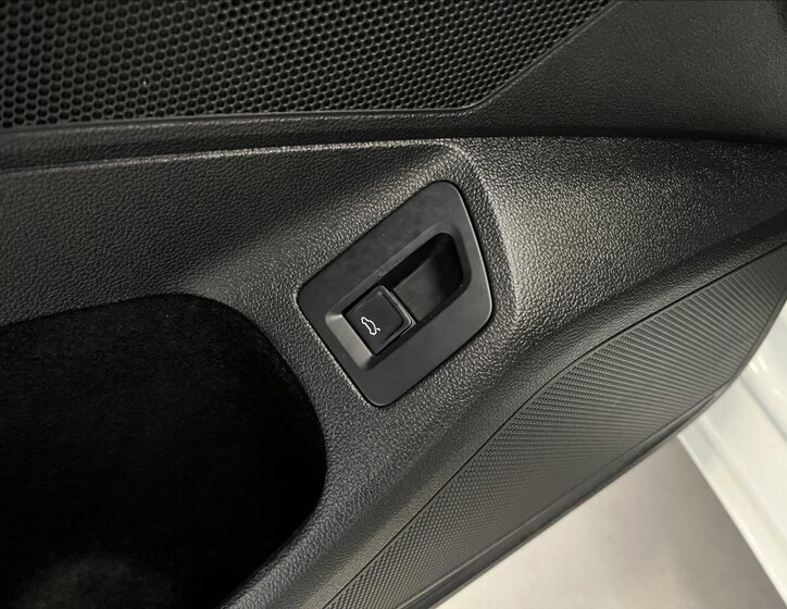 Volkswagen Passat Sedan 2,0 l 176 kw