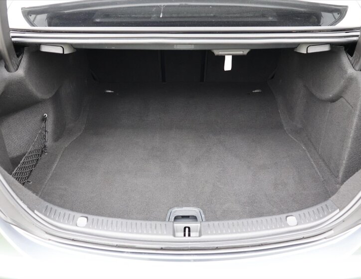 Mercedes-Benz Třídy E 10