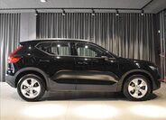 Volvo XC40 3