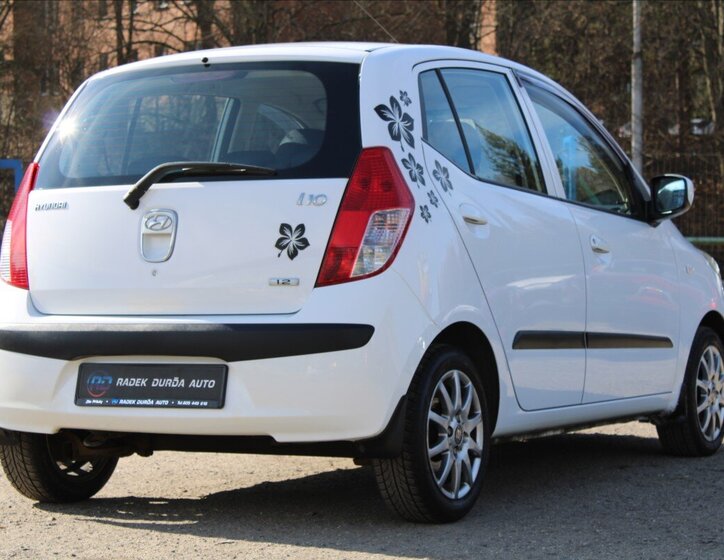 Hyundai i10 Hatchback 1,1 l 57 kw