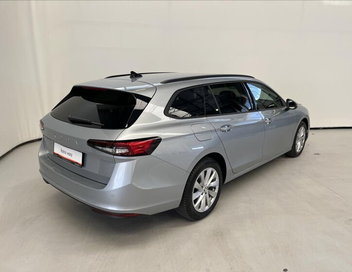 Škoda Superb Kombi 2,0 l 110 kw