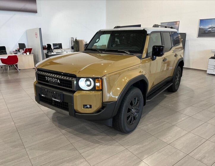 Toyota Land Cruiser 1