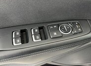 KIA Sorento SUV / Terénní 2,2 l 147 kw