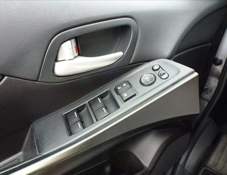 Honda Civic Hatchback 1,8 l 104 kw