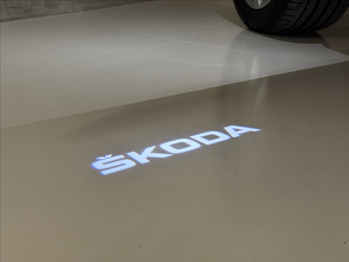 Škoda Karoq SUV / Terénní 2,0 l 110 kw