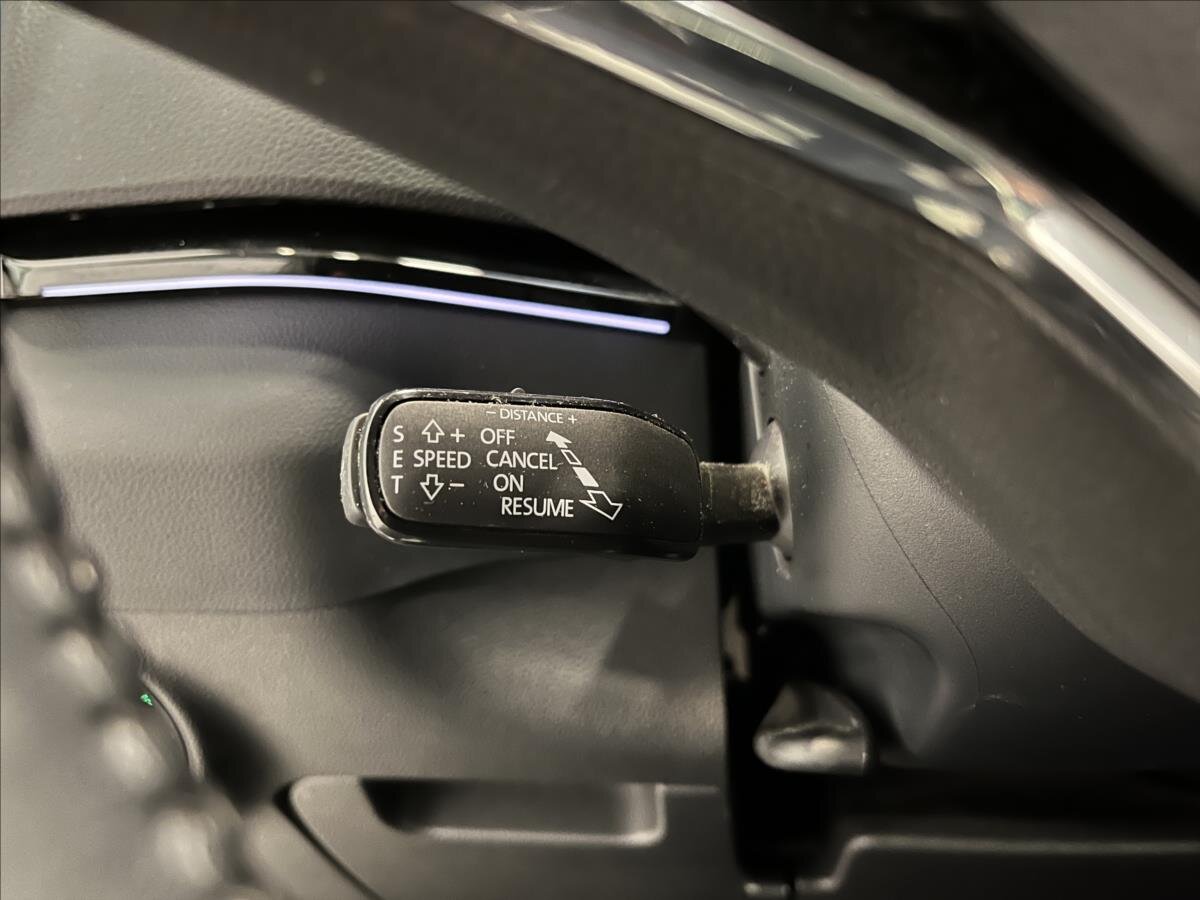 Škoda Karoq SUV / Terénní 2,0 l 110 kw