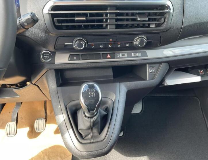 Toyota ProAce Verso 51