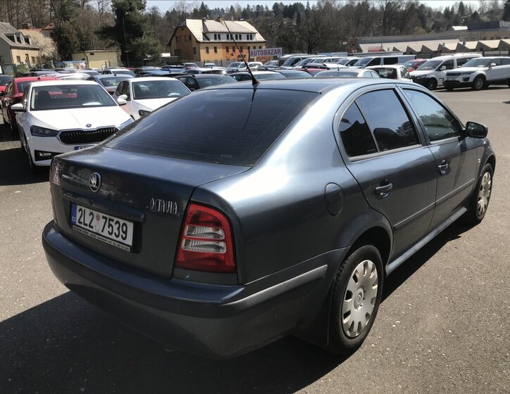 Škoda Octavia Liftback 1,6 l 75 kw