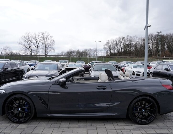 BMW Řada 8 Kabriolet 4,4 l 390 kw