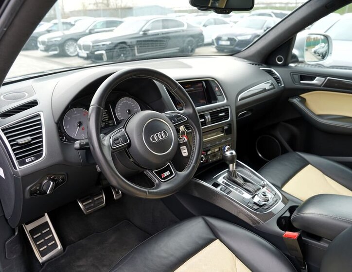 Audi SQ5 SUV / Terénní 3,0 l 230 kw